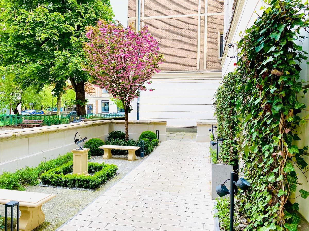 Sleepwell Boutique Apartments Warsaw Ngoại thất bức ảnh