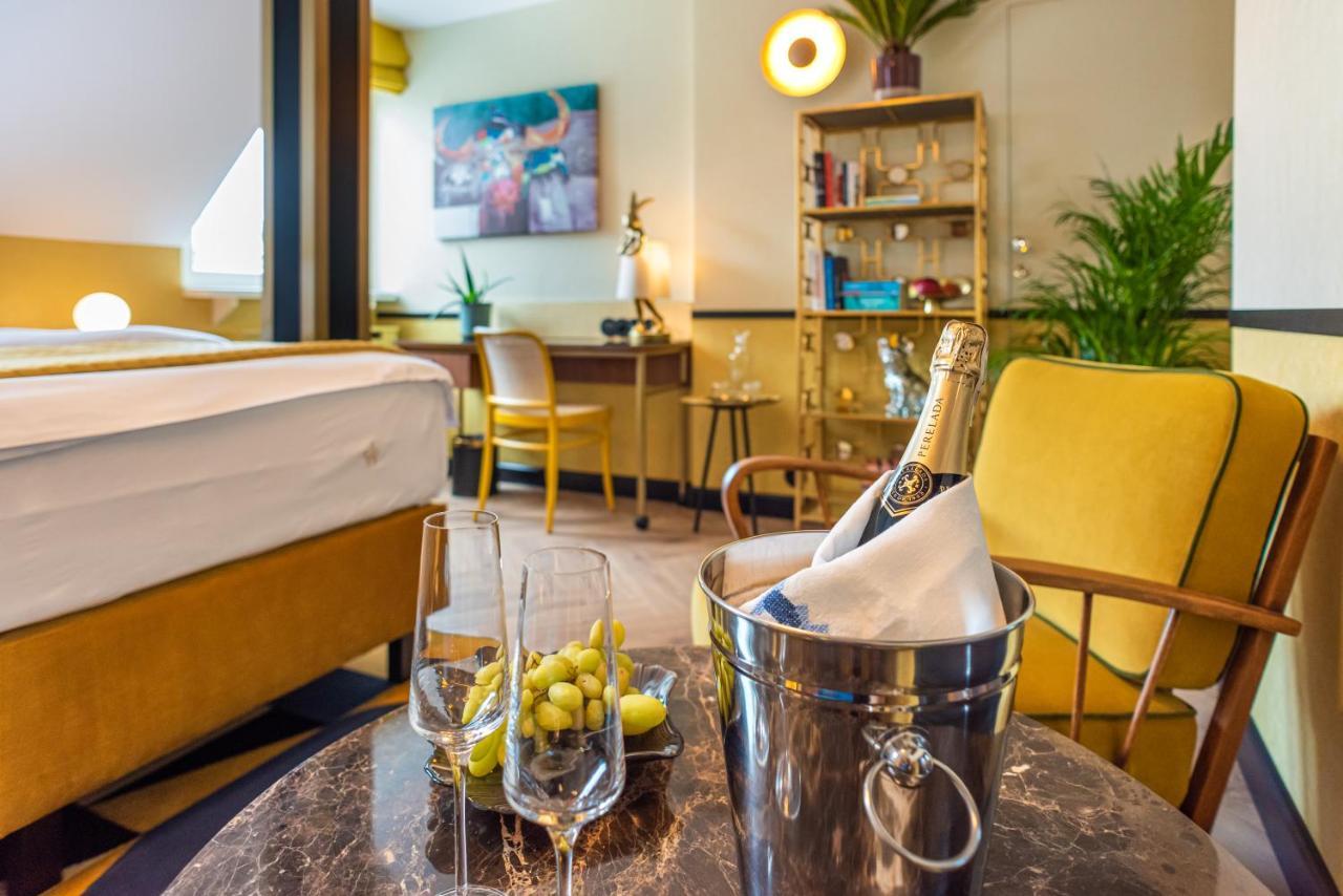 Sleepwell Boutique Apartments Warsaw Ngoại thất bức ảnh